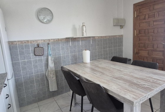 Herverkoop - Appartement / Flat -
Torrevieja - Torretas