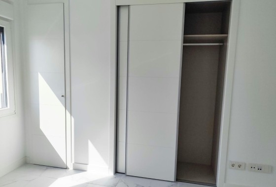 Herverkoop - Appartement / Flat -
Orihuela Costa - Punta Prima