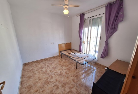 Herverkoop - Halfvrijstaande villa -
Torrevieja
