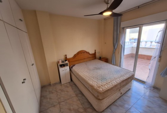Herverkoop - Halfvrijstaande villa -
Torrevieja