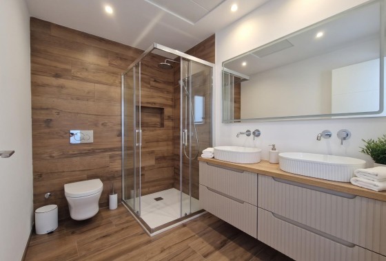 Venta - Chalet Independiente -
Torrevieja - Los Balcones