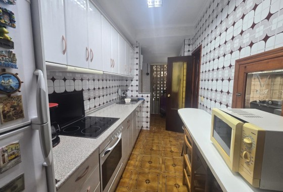 Herverkoop - Appartement / Flat -
Torrevieja