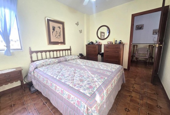 Herverkoop - Appartement / Flat -
Torrevieja