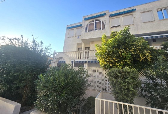 Herverkoop - Appartement / Flat -
Torrevieja