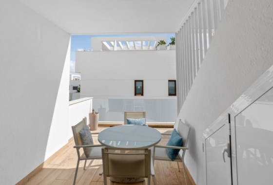 Wiederverkauf - Wohnung / Apartment -
Torrevieja