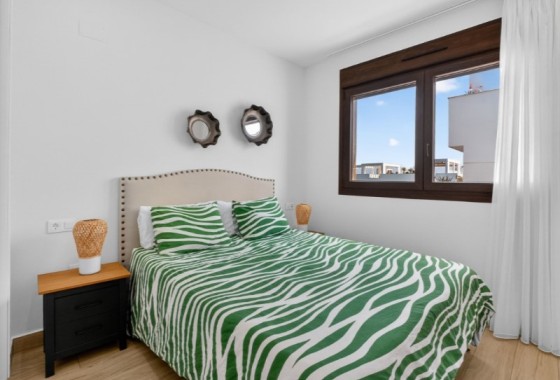 Wiederverkauf - Wohnung / Apartment -
Torrevieja
