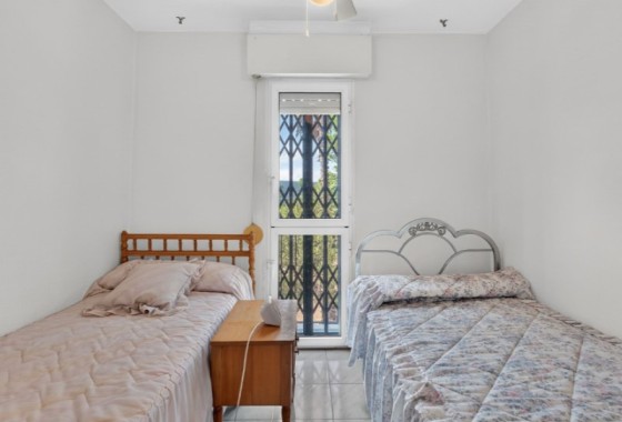 Revente - Maison de ville -
Torrevieja