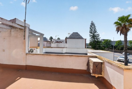 Revente - Maison de ville -
Torrevieja