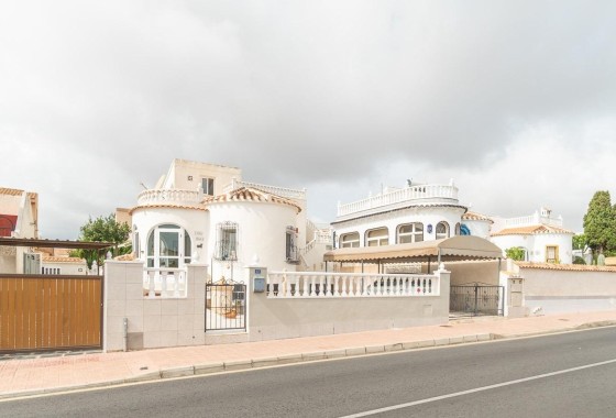 Sprzedaż - Willa wolnostojąca -
Orihuela Costa - La Florida
