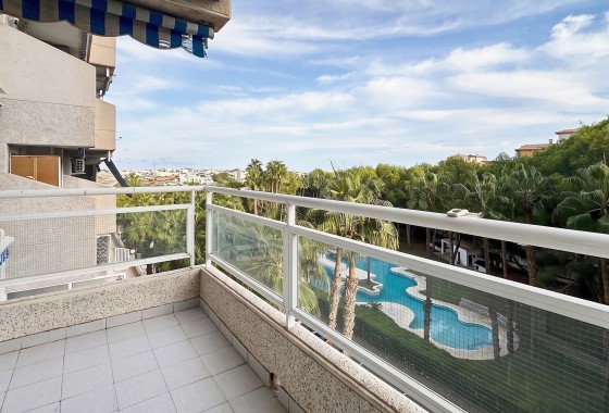 Herverkoop - Appartement / Flat -
Orihuela Costa