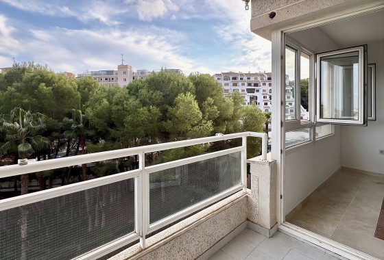 Herverkoop - Appartement / Flat -
Orihuela Costa