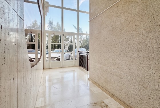 Herverkoop - Appartement / Flat -
Orihuela Costa