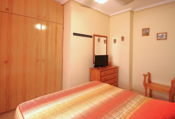 Herverkoop - Appartement / Flat -
Torrevieja - Las Piscinas Naturales
