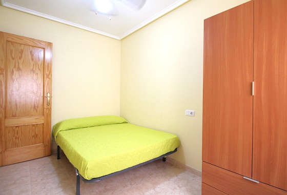 Herverkoop - Appartement / Flat -
Torrevieja - Las Piscinas Naturales