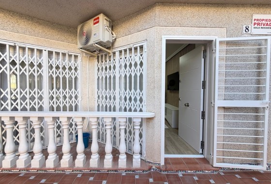Herverkoop - Appartement / Flat -
Torrevieja - Playa de los Locos