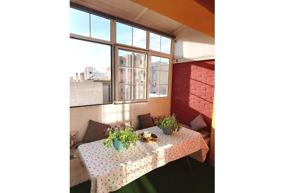 Herverkoop - Appartement / Flat -
Torrevieja