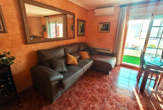 Herverkoop - Appartement / Flat -
Torrevieja