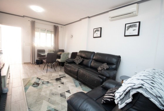 Resale - Townhouse -
Playa Flamenca