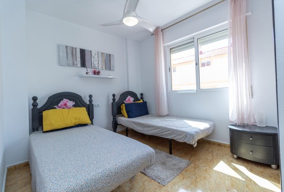 Resale - Townhouse -
Playa Flamenca
