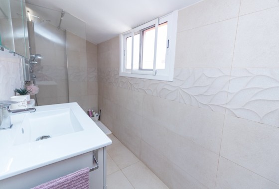 Resale - Townhouse -
Playa Flamenca