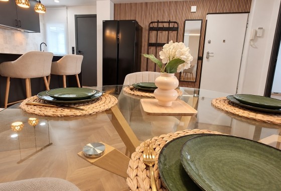 Herverkoop - Appartement / Flat -
Torrevieja