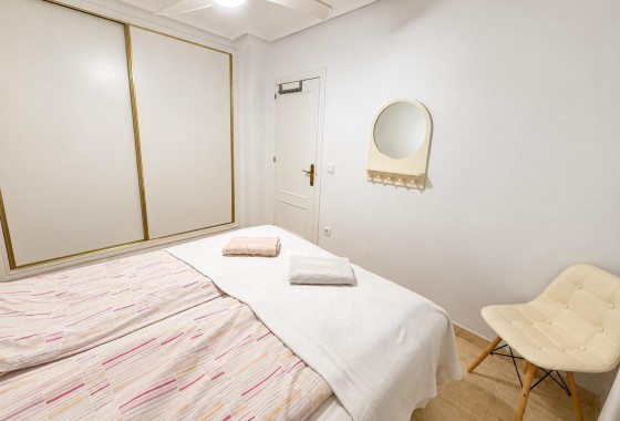 Herverkoop - Appartement / Flat -
Orihuela Costa - Punta Prima