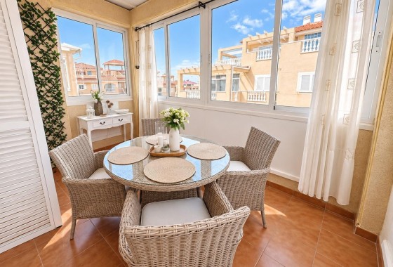 Herverkoop - Appartement / Flat -
Orihuela Costa - Punta Prima
