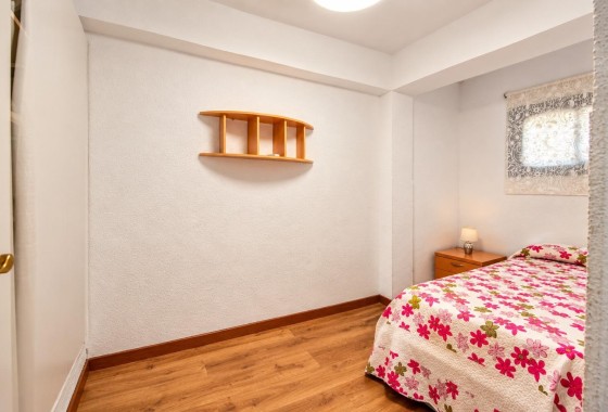 Herverkoop - Appartement / Flat -
El Campello - Playa Muchavista