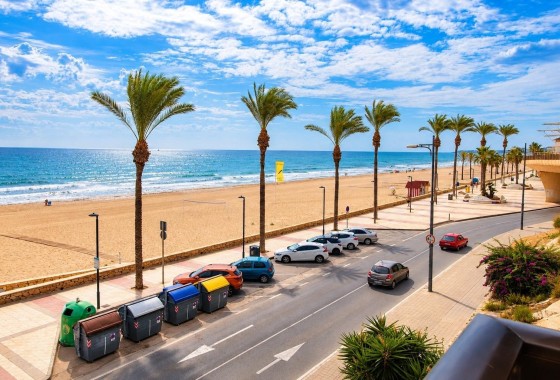 Herverkoop - Appartement / Flat -
El Campello - Playa Muchavista