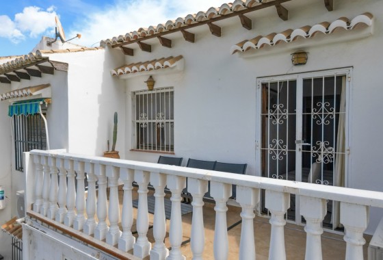 Herverkoop -  -
Torrevieja - Lago jardin