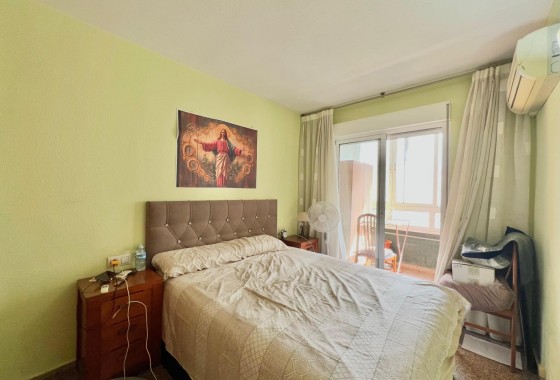 Resale - Apartment / Flat -
Torrevieja - Puerto Deportivo