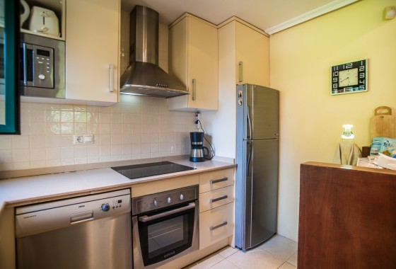Herverkoop - Rijhuis -
Torrevieja - Los Balcones