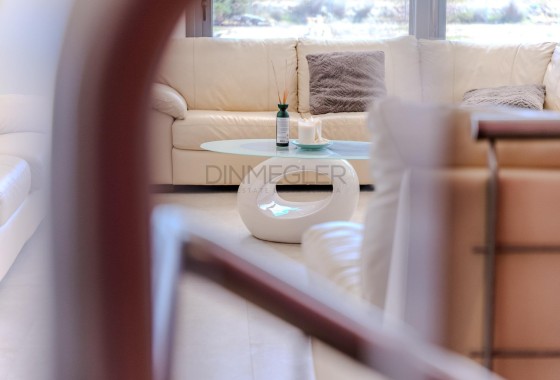 Resale - Detached Villa -
La Marina