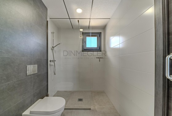 Resale - Detached Villa -
La Marina