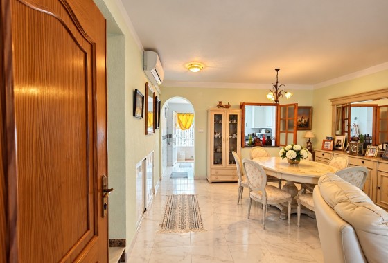Revente - Maison de ville -
Torrevieja - Nueva Torrevieja