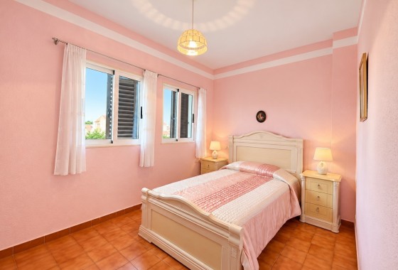Revente - Maison de ville -
Torrevieja - Nueva Torrevieja