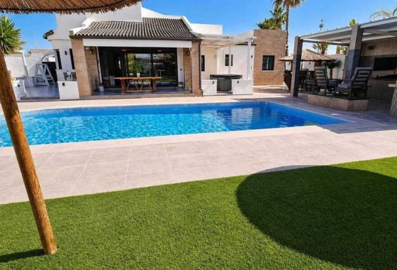 Revente - Villa Individuelle -
Torrevieja - Costa Blanca