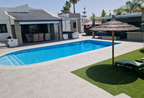 Revente - Villa Individuelle -
Torrevieja - Costa Blanca
