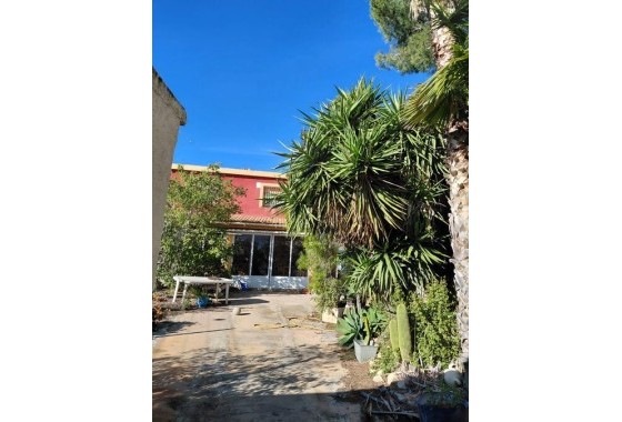 Sprzedaż - Finca / Dom wiejski -
La Murada