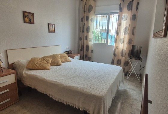 Herverkoop - Appartement / Flat -
Orihuela - La Matanza