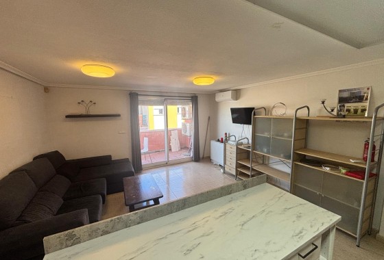 Revente - Appartement -
Almoradí