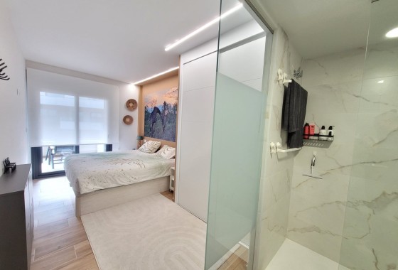 Sprzedaż - Apartament / Mieszkanie -
Orihuela Costa
