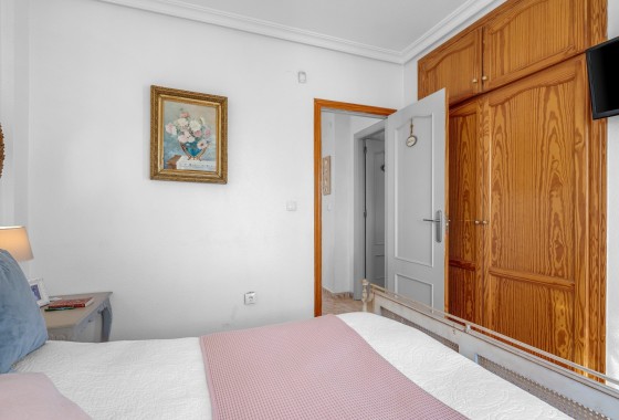 Wiederverkauf - Reihenhaus -
Villamartín - Costa Blanca