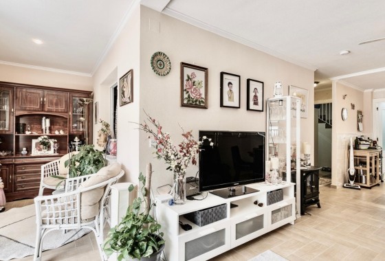Venta - Adosado -
Torrevieja