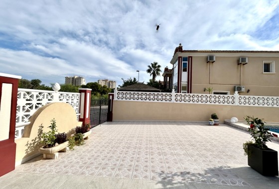 Resale - Townhouse -
Dehesa de Campoamor - Campoamor