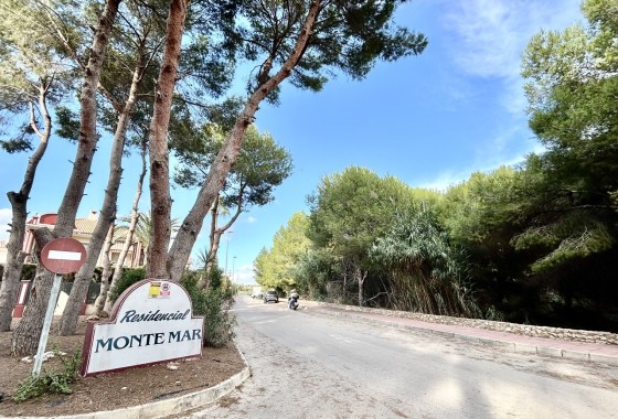 Resale - Townhouse -
Dehesa de Campoamor - Campoamor