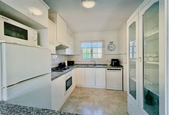 Resale - Townhouse -
Orihuela