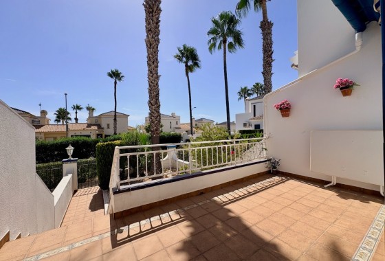 Resale - Townhouse -
Orihuela