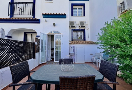 Resale - Townhouse -
Orihuela