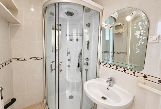 Herverkoop - Appartement / Flat -
Torrevieja - Torreblanca